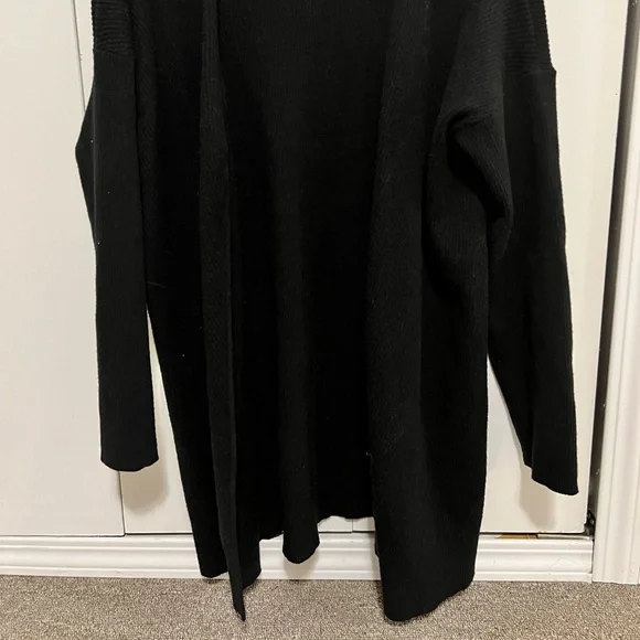 Black Ribbed Knit Cardigan - Picture 2 of 5